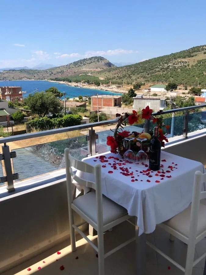Privé Hotel&Apartment Sarandë 3*,