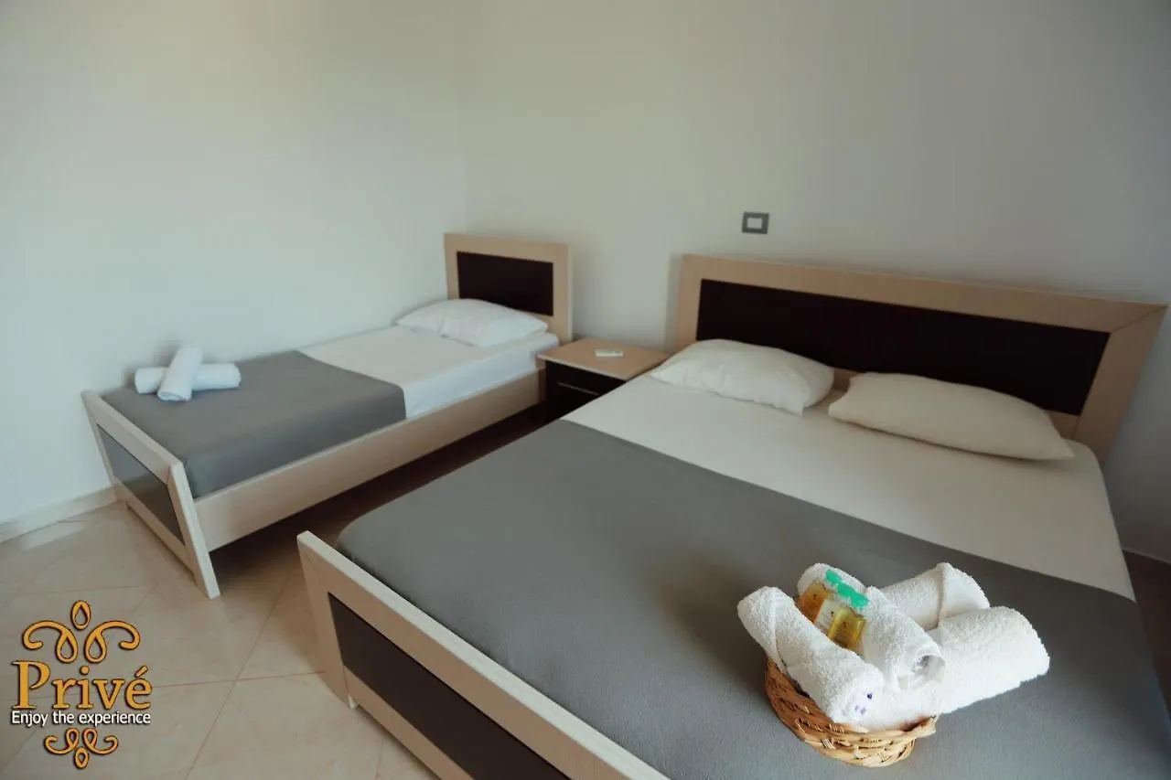 Prive Hotel And Apartment Sarande