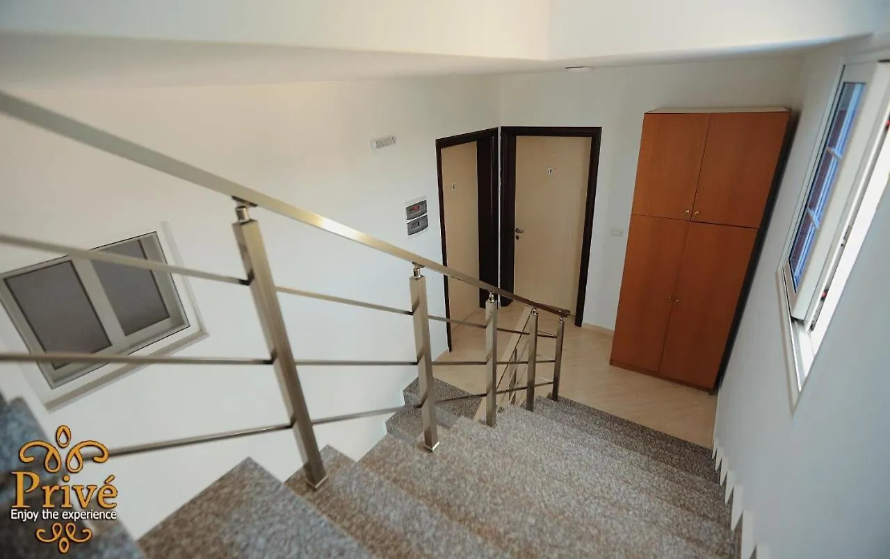 Privé Hotel&Apartment Sarandë Hotel